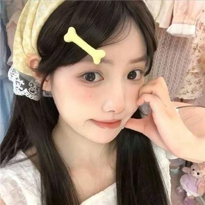 北极百货的秋乃小姐